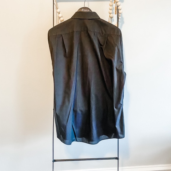 Croft and Barrow Black Dress Shirt - Picture 2 of 2